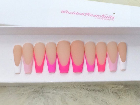 Valley Girl | Coffin Nails | Fake Nails | Press On Nails | False Nails | Glue On Nails | StuddedRoseNails