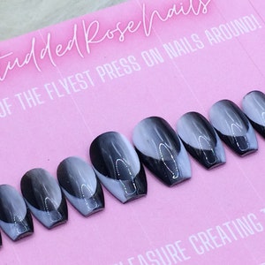 Illusion | Fake Nails | Press On Nails | False Nails | Glue On Nails | StuddedRoseNails