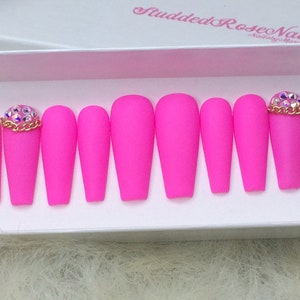 Rose Petal | Coffin Nails | Fake Nails | Press On Nails | False Nails | Glue On Nails | StuddedRoseNails