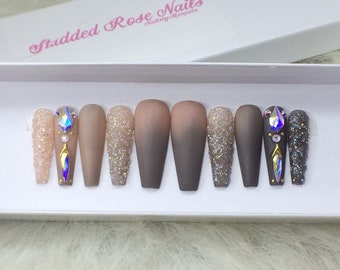 Night & Day | Mood Nails | Fake Nails | Press On Nails | Any Shape and Size | False Nails |Glue On Nails| StuddedRoseNails