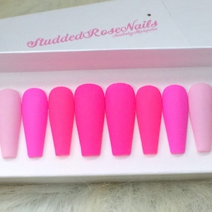 Weekend Rendezvous | Pink Ombre Nails | Coffin Nails | Fake Nails | Press On Nails | False Nails | Glue On Nails | StuddedRoseNails