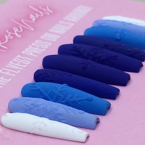 Snowflake | Coffin Nails | Fake Nails | Press On Nails | False Nails | Glue On Nails | StuddedRoseNails