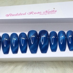 Wavy  | READY TO SHIP | Fake Nails | Press On Nails | Any Shape and Size | False Nails | Glue On Nails| StuddedRoseNails