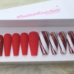 Christmas Party | Coffin Nails | Fake Nails | Press On Nails | False Nails | Glue On Nails | StuddedRoseNails