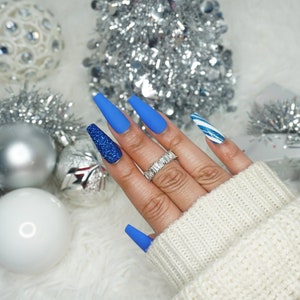 Winter | Coffin Nails | Fake Nails | Press On Nails | False Nails | Glue On Nails | StuddedRoseNails