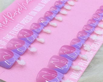 Lecca lecca / Rosa intenso / Toes-On-The-Go / Premere sulle unghie dei piedi / StuddedRoseNails