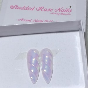 GlamACorn | Accent Nails | Press On Nails | False Nails | Glue On Nails | StuddedRoseNails