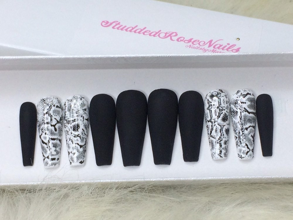 Unattached Coffin Nails Fake Nails Press on Nails - Etsy