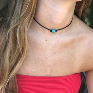 Turquoise LEATHER CHOKER/ Turquoise Bead Leather Choker/ Leather Turquoise Necklace/ Beach Necklace/ Western Choker/ Turquoise Choker