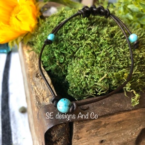 Turquoise Howlite Leather Bracelet: Adjustable Macrame Closure