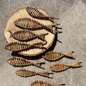 Willow Fish Decoration 15cm | Woven Wall Decoration | Children’s Mobile | DIY | Bathroom | Kitchen Hanging | Coastal | Mackerel