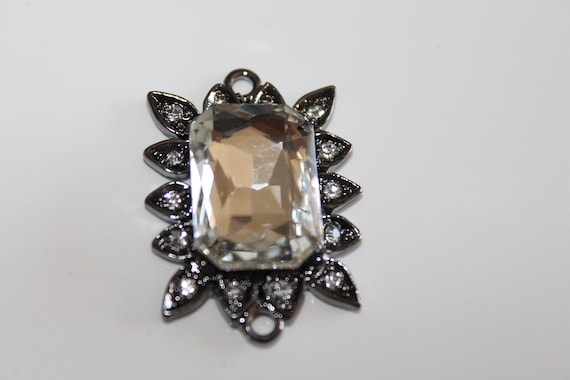 Vintage Art Deco Aged Silver  Connector, 2 loops, Emerald Octagon faceted Glass Rhinestones, flower, antique jewelry supplies