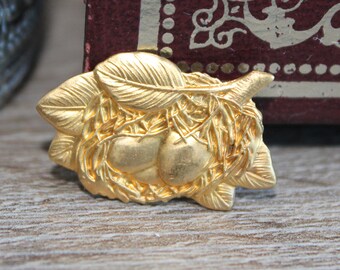 Brass Nest with Eggs, brass finding plated gold, Dapped, ornate, hand made, Vintage Brass Stamping, Brass Filigree Charms
