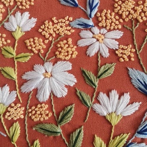 Broderie flamboyant image 3