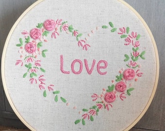 Broderie "LOVE"