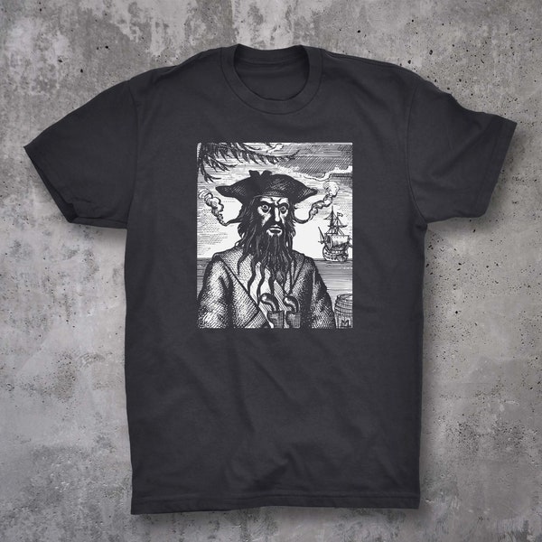 Blackbeard the Pirate - Vintage Engraving Print - Unisex T-shirt