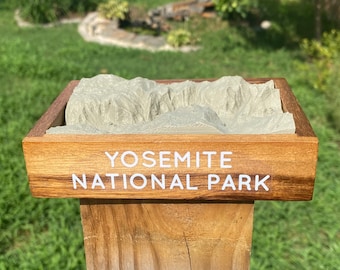 Mini Yosemite National Park Topographic Model - 3D printed! [3in x 5in] - Slight glue Error!