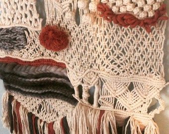 Macrame weaving