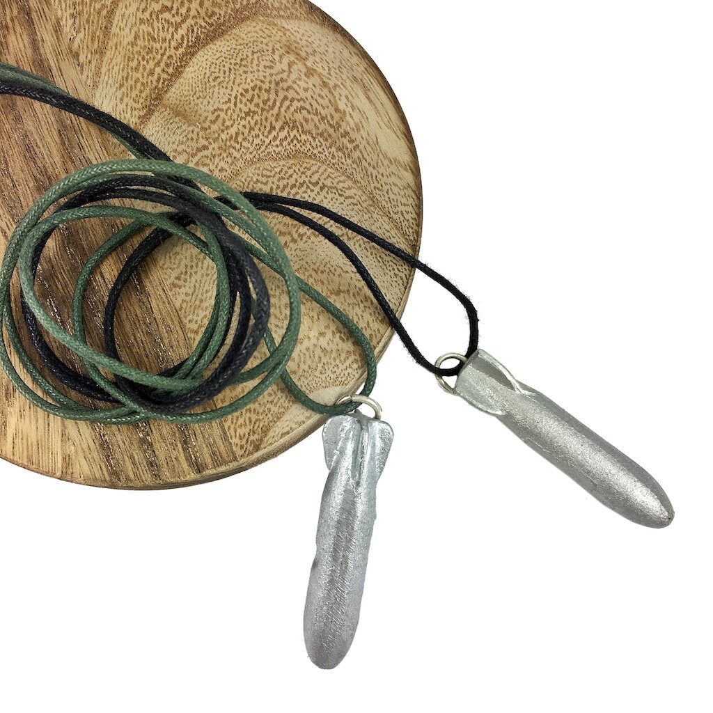 Collar colgante de bomba reciclada collar de comercio justo | Etsy