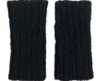 Black Knit Fingerless Alpaca Gloves, Handmade Fair Trade Peru Winter Alpaca Black Ribbed Gloves, Fair Trade Wool Gloves
