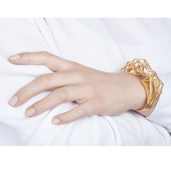 3D Printed Round Open Cuff Bracelet by christina | Pinshape