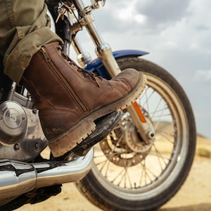 Botas de moto de piel flor hechas a mano - Brute / Botas de montar estilo vintage / Protección de 3 puntos de Trip Machine