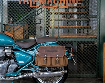 Borse laterali Touring Expedition in tela resistente per Royal Enfield Classic 650, con supporti per sella di Trip Machine Company