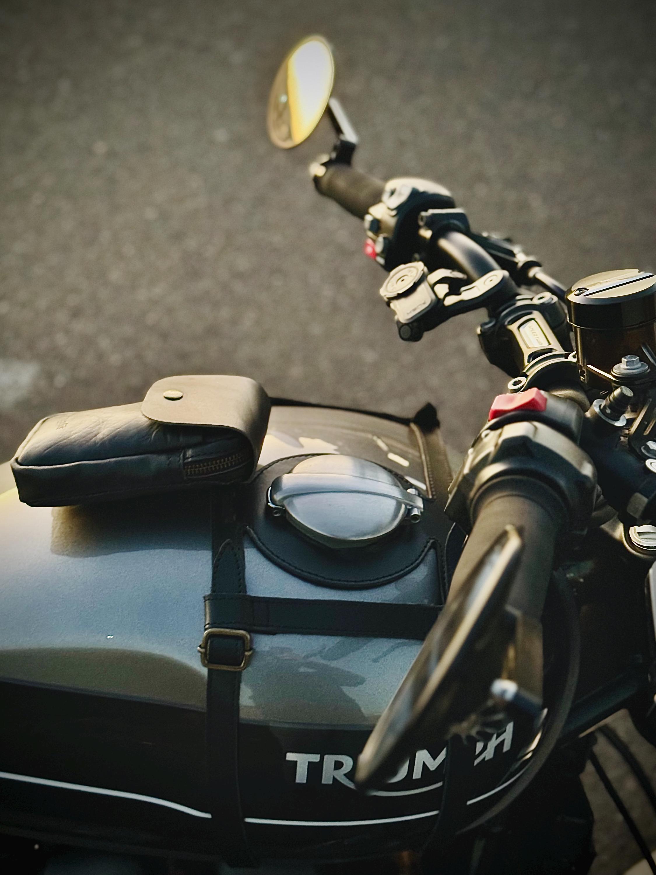 Full Grain Leather Motorcycle Fuel/gas Tank Straps, Adjustable