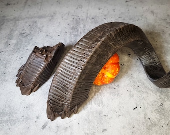 KARLACH Cosplay HORNS. ShadowHearts Cosplay ACCESSORY. Baldur-inspired cosplay costume. 3D Print - Made to Order.