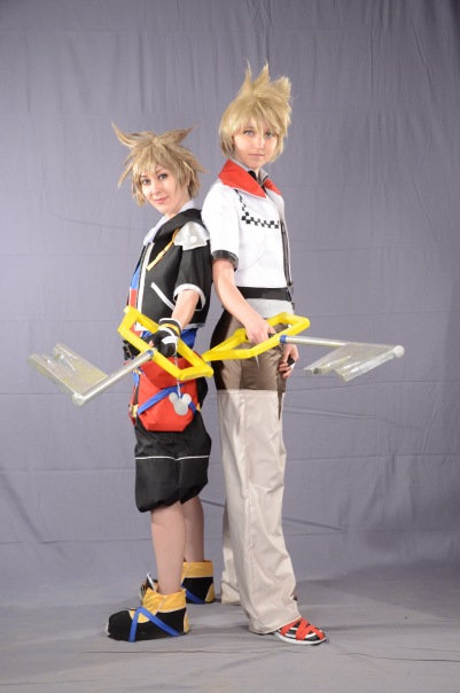 Kingdom Hearts Sora Cosplay Costume. Keyblade Sword. Cosplay Etsy
