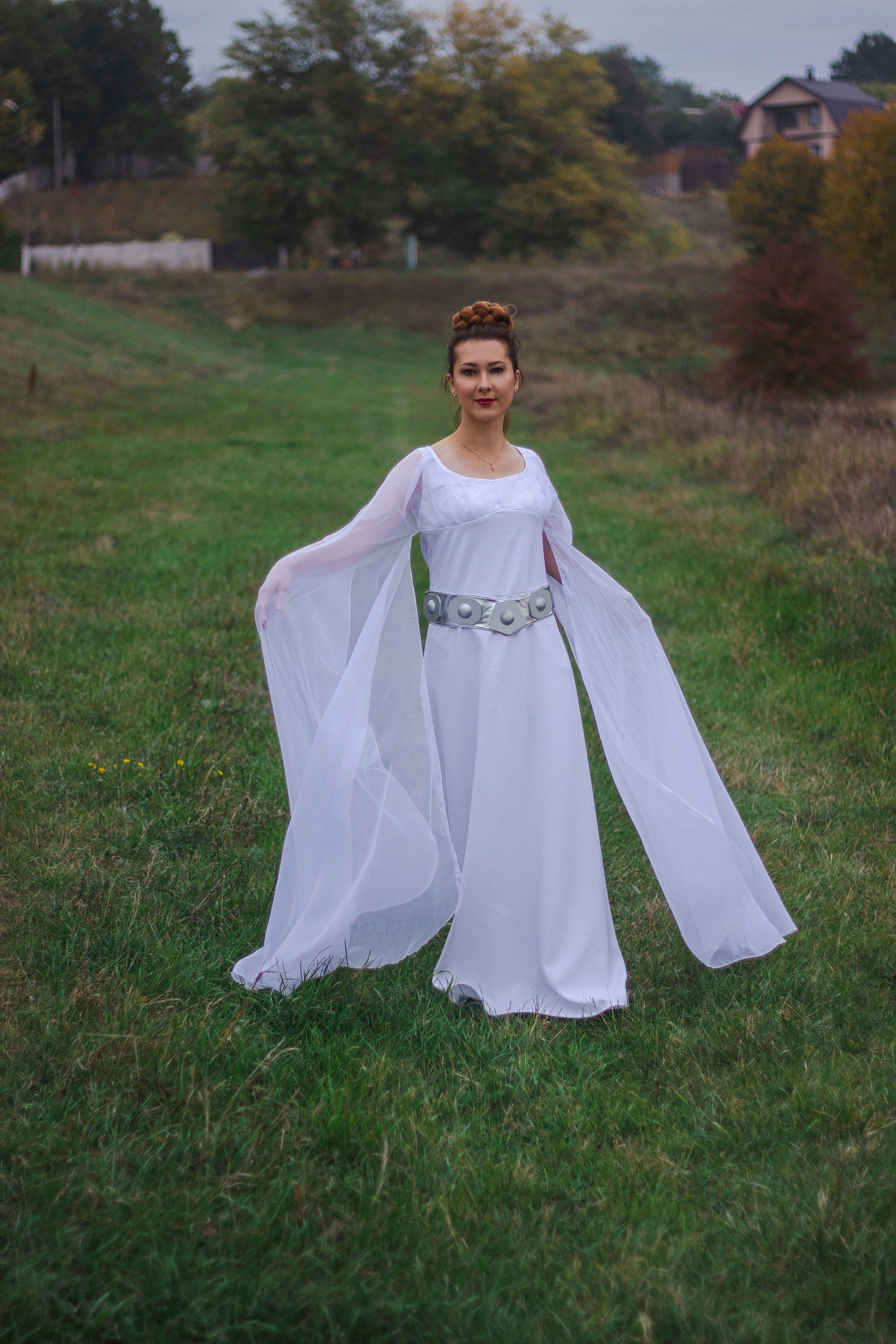 Kleding Meisjeskleding Verkleden Children's Princess Leia kostuum handgemaakt op bestelling in alle maten star wars kostuums en cosplay verzending wereldwijd 