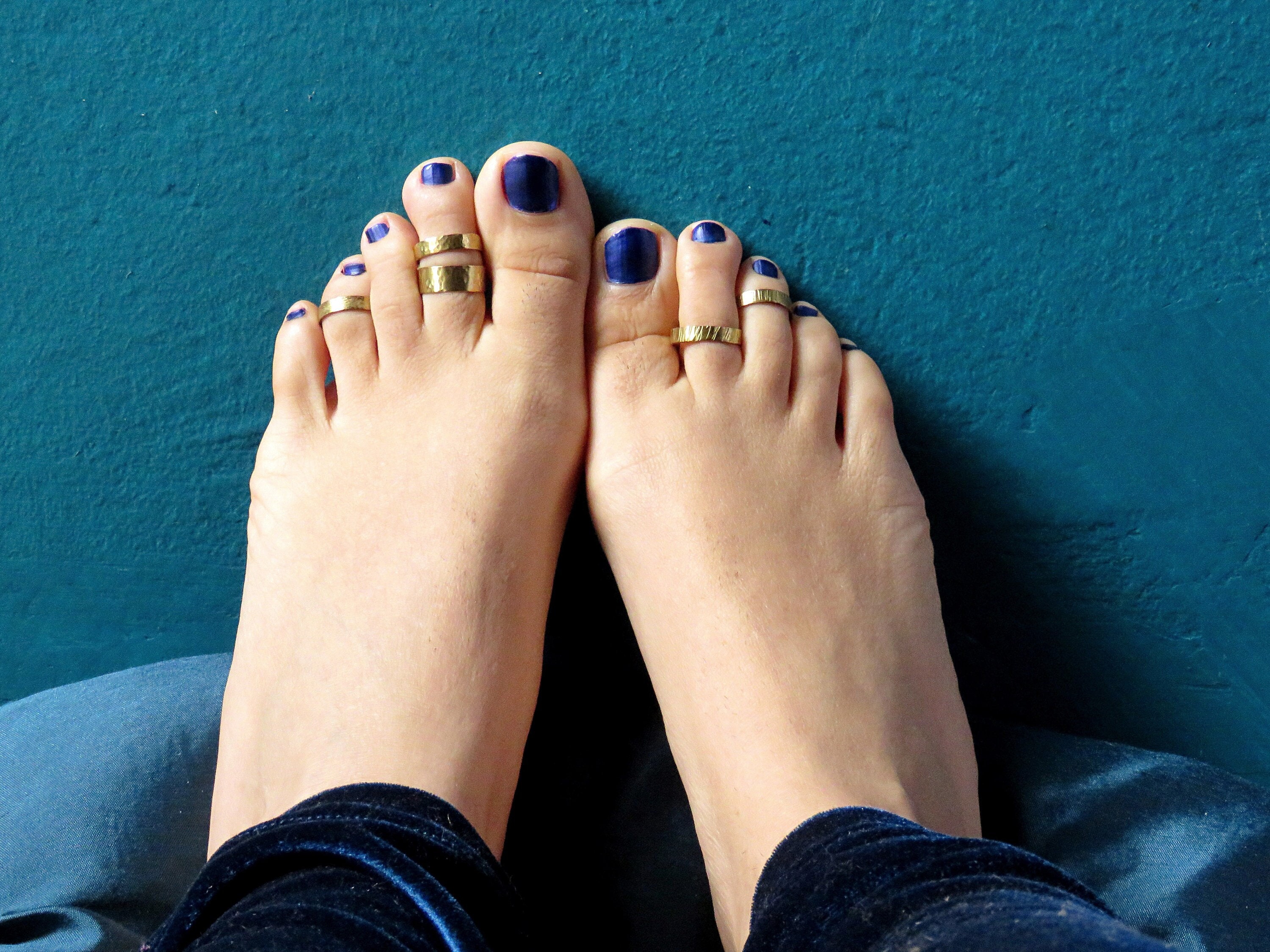 Toe piercing cheap