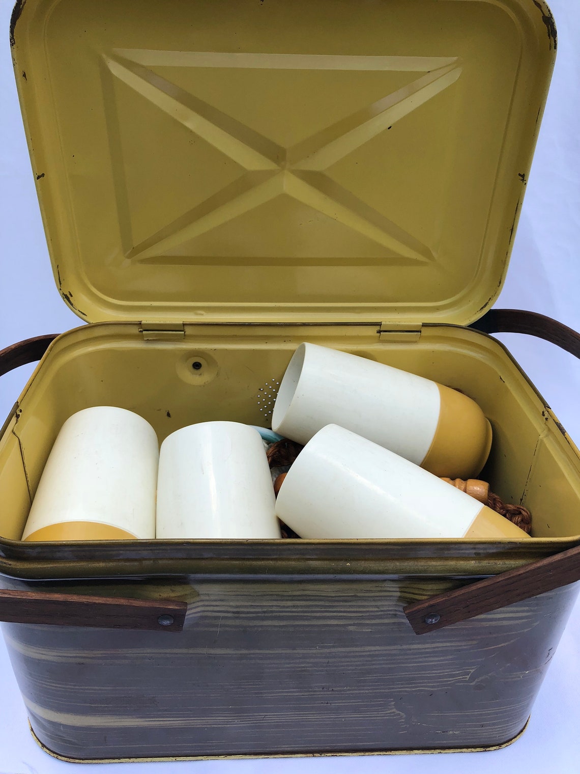 Vintage 1960s Metal Picnic Basket W/wooden Handles Etsy