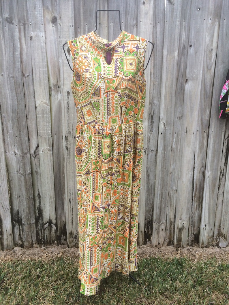 vintage 1960s psychedelic pattern sleeveless maxi dress wkeyhole neck
