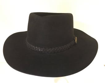 Vintage handmade akubra imperial quality pure black fur felt western cowboy/outback hat, Outback Trading, Jackaroo Outback Collection.