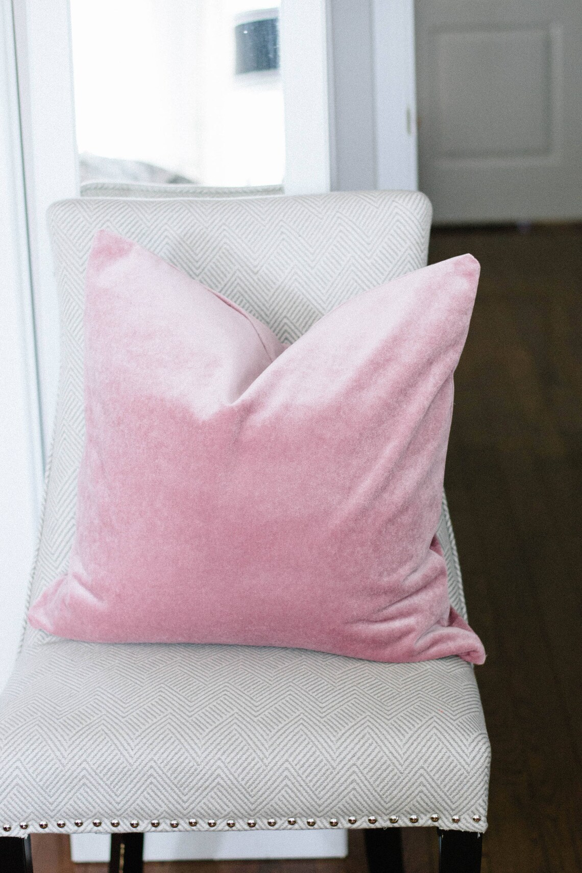 Mauve Pink Purple Velvet Pillow Cover Shiny Throw Pillow Mauve Etsy