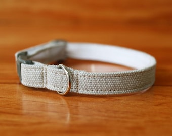 Minimalist Pastel Grey Cat Collar: Breakaway Safety Buckle