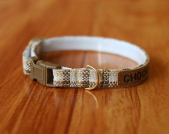 Collar personalizado para gato a cuadros marrones: hebilla de seguridad, placa de identificación personalizada.