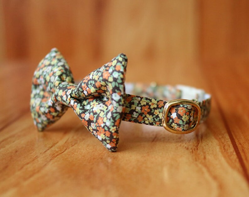 Download Tiny floral Cat Collar Personalized with Bow Tie Tiny ...