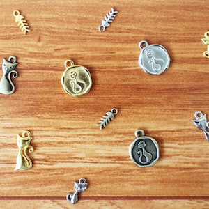 Cat Collar Charm pendant, Cute Charm pendant, Decorative Charm for collar and Small Dog