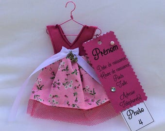 Faire-part de naissance fille: Naissance, Baptême, Baby shower forme robe rose et fuchsia à motifs fleurs