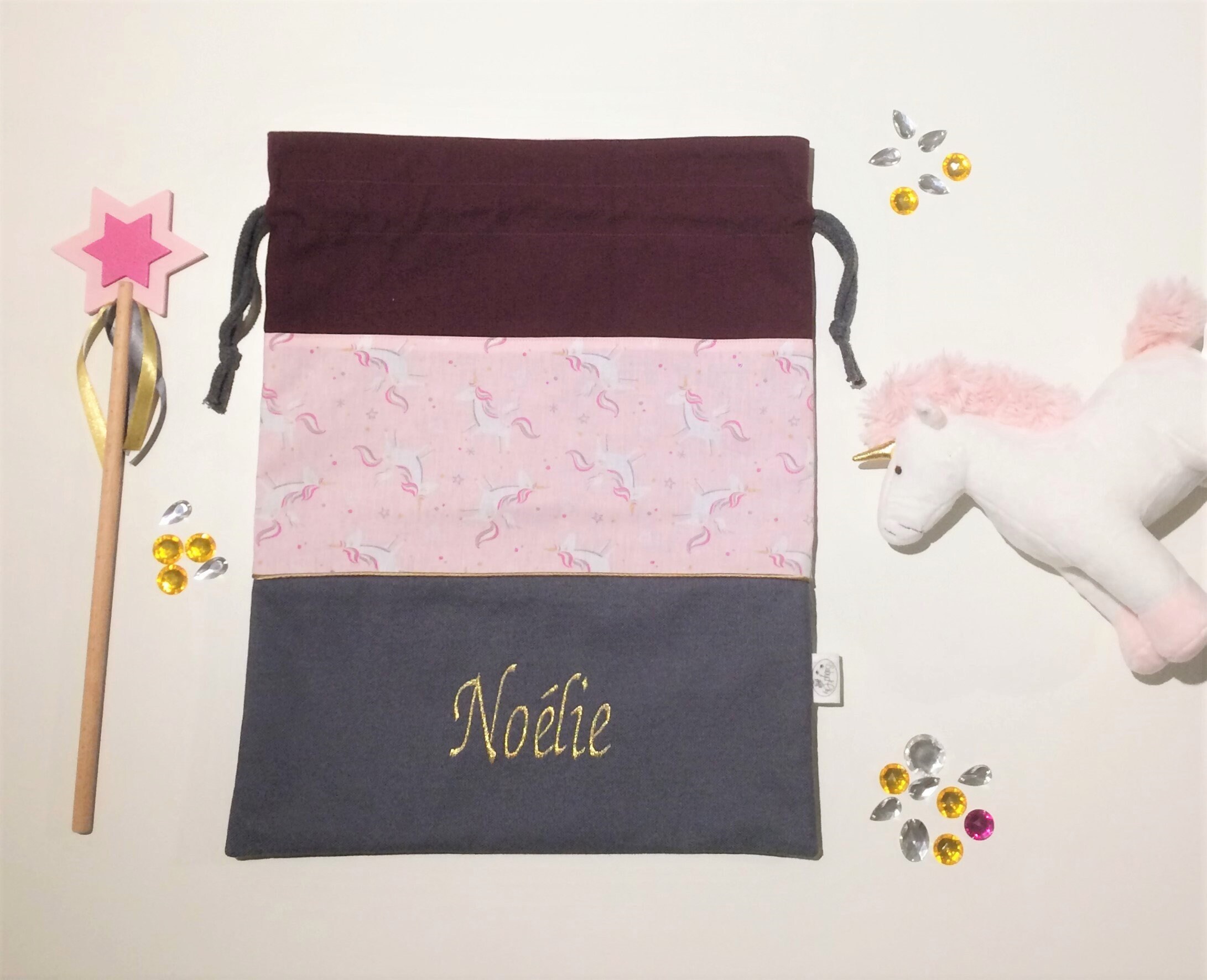 Sac à Linge/ Sac Jouets Forme Pochon Enfant Brodé Personnalisé Thème Licornes et Princesses Gris Ros