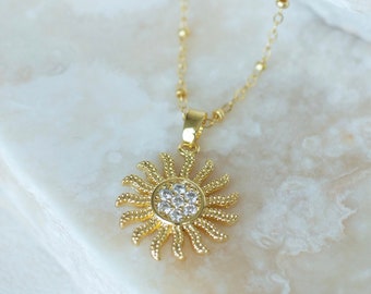 Sun necklace, sunshine necklace, sun necklace dainty, gold sun necklace, celestial sun, celestial jewelry, gift for her, sun accessory