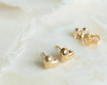 Heart stud earrings, gold filled stud earrings, heart posts, earlobe earrings, minimalist jewelry, gift for her, kids jewelry