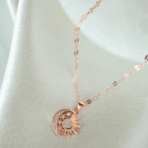 Rose gold sun and moon necklace, sun necklace, rose gold sun necklace, moon necklace, gift for her, celestial jewelry, moon jewelry
