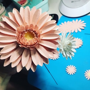 Paper Gerbera Daisy