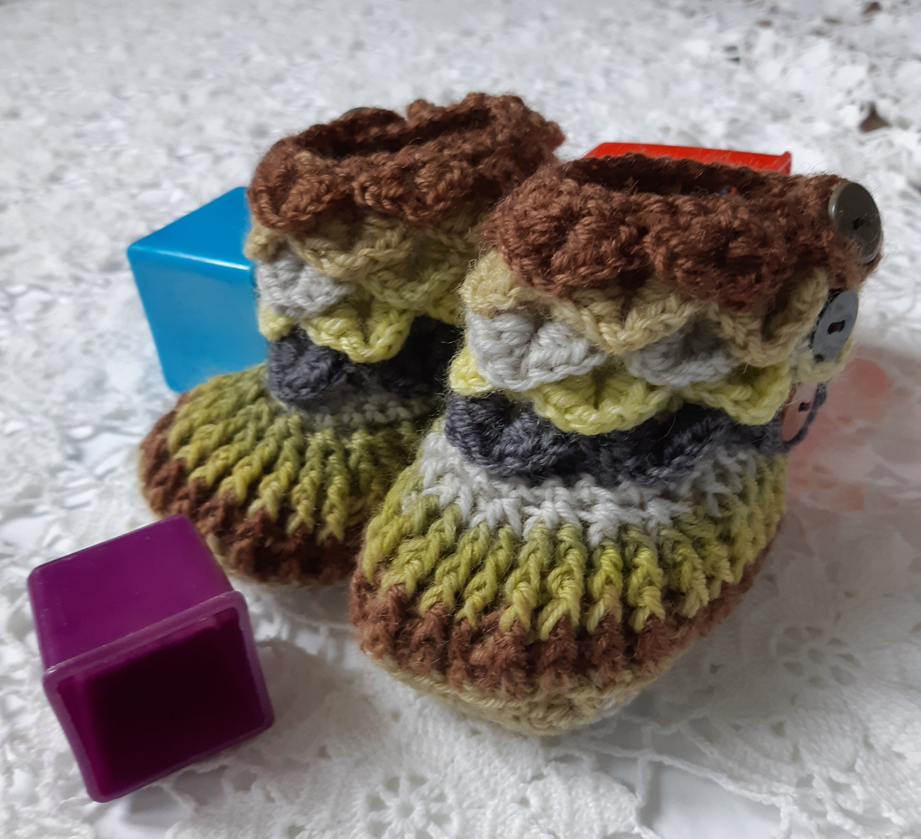 Crocodile Booties Booties Crocheted Booties Baby Shower Etsy