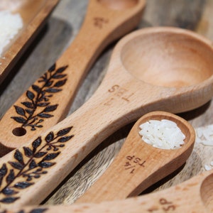 Measuring Spoons|Wooden Measuring spoons|Wood Measuring Spoons| Kitchenware|Kitchen Utensils|Measuring Spoon Set| Baking
