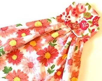 Coral Floral Hanging Kitchen Towel, Daisy Summer Decor