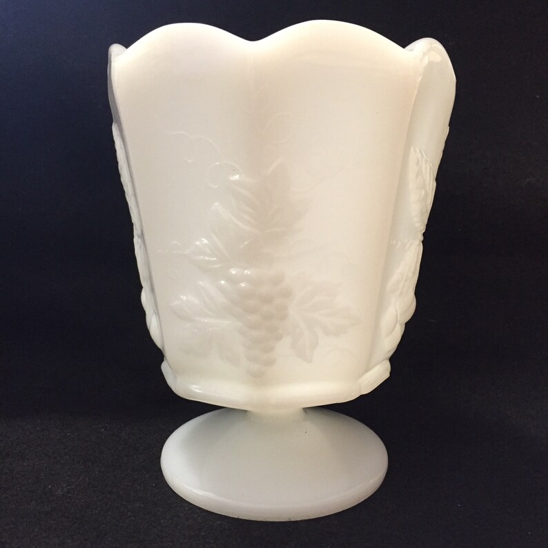 Vintage Napco 1186 White Milk Glass Footed Vase With Grapes Etsy